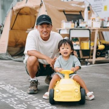 兒子帶著老爸去玩兒了!去購物公園看了網紅打卡地點