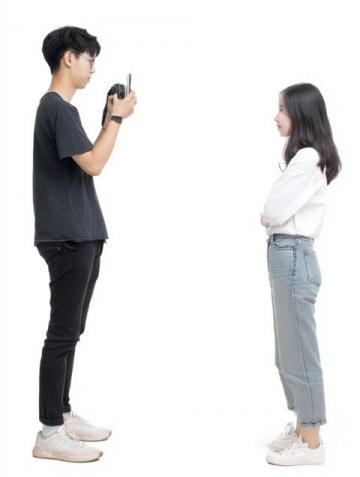 歡迎各位抖友!看鏡頭里的這位男士像不像西門慶?