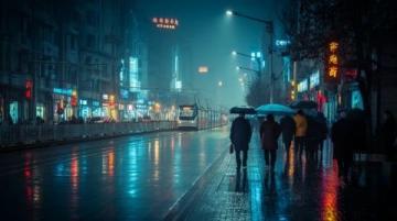 夜幕下的北京：繁華與喧囂并存