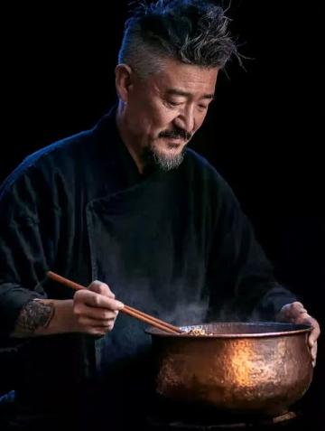 00后烹飪天才陳小東：從醒獅酥到玉兔報喜的新中式美食探索者