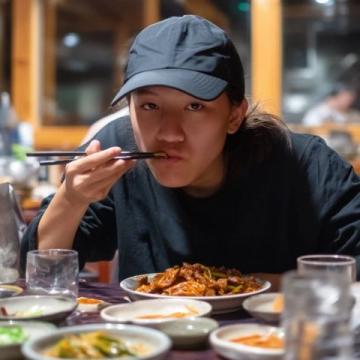 盼望已久，慕名前來就是為了吃那口已經申遺成功的美食！