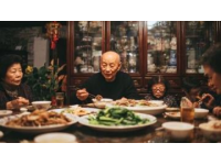 岳陽必嘗的傳統美食：從蒸魚到臭豆腐全攻略