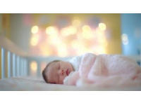 嬰幼兒睡眠安全全攻略：床墊選擇、睡姿調整與環境打造(必看！)