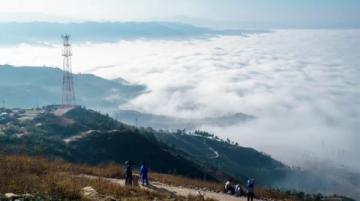 5月10-11老君山兩日游，與友同游，早7:30襄陽體育場集合