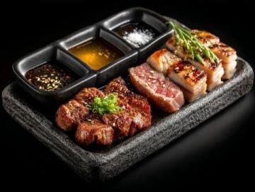 陸家嘴三件套:豪華雞鴨鴿宴驚艷味蕾