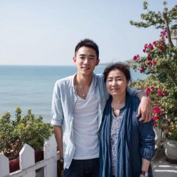午后對話：姥姥勸我留下與小翠相伴