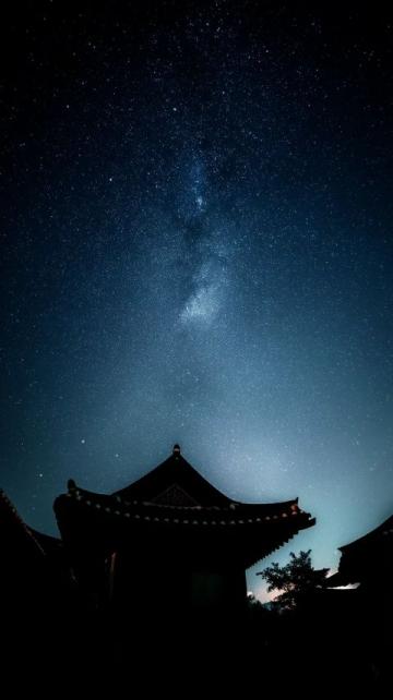 暗香滿天，夜色更深