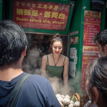 成都美食探店攻略：必去街區與名店推薦（撫琴夜市）