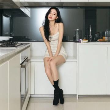 韓國網紅廚房驚呼:揭秘中韓家庭角色差異與文化沖擊