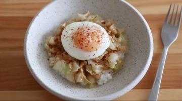 夏日家庭晚餐：清爽素炒豆角與韭菜炒雞蛋