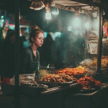 壽寧路美食夜市未有拆遷計劃，市場監管部門正整治無證經營商戶