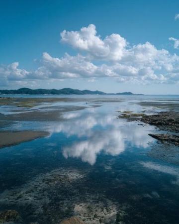 舟山海島三日游：浪漫沙灘、神秘藍眼淚與虔誠信仰之旅