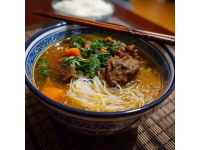 洛陽必嘗美食：經(jīng)典牛羊肉湯與特色水席不容錯過！
