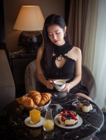 網(wǎng)紅美食一條街,放假必去的金榜牛奶甜品專家