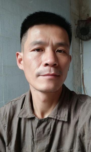麗江外賣小哥日賺400瞄準年底寶馬夢