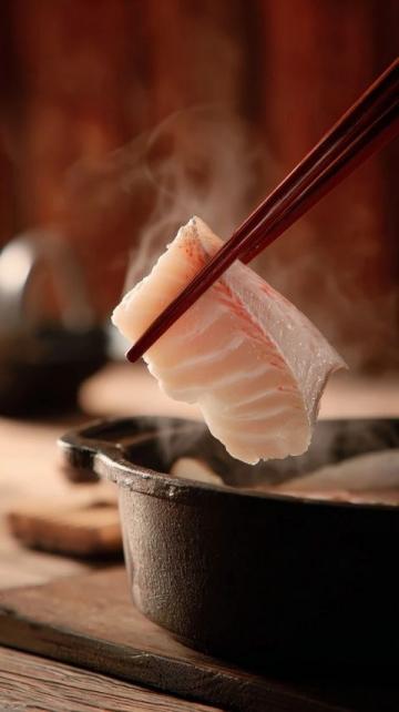 揚(yáng)州鰣魚：保留鱗甲的清蒸美味哲學(xué)