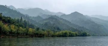 江河交匯京口瓜洲一水間