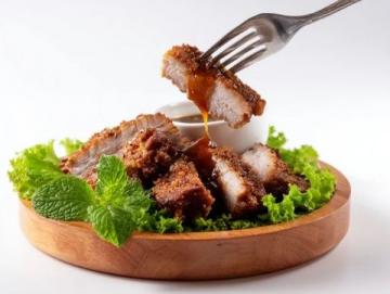 梅菜扣肉秘籍：家常美味制作指南，蒸出幸福滋味！