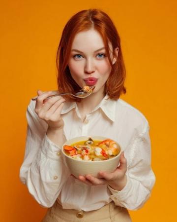 簡(jiǎn)單美味海鮮燴飯做法大公開，幸福感在口中綻放！