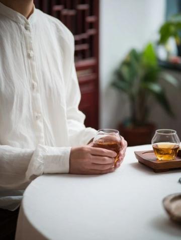 咳嗽時扔枇杷葉進鍋，感冒了猛喝姜茶真的有用嗎？