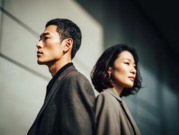 楊穎面容憔悴給澳門小店站臺，頂流資源大跌黃曉明離婚真相為何如此反轉？