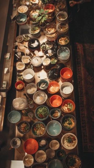 昆明官渡婚宴上的地道美食:千張肉和八寶飯喚醒老昆明記憶