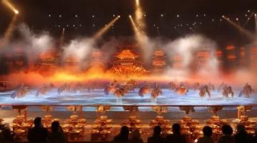 徐州“卷餅哥”趙先學(xué)：未來美食網(wǎng)紅，有望超越大衣哥！