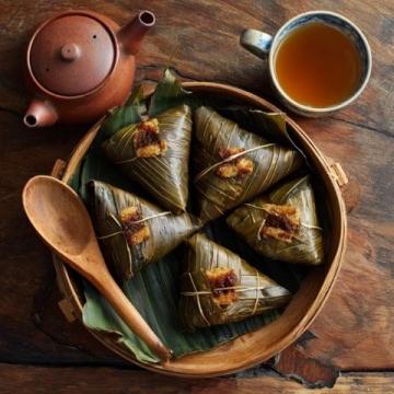 夏日消暑美食地圖:5款地道小吃帶你暢游云南風(fēng)情!