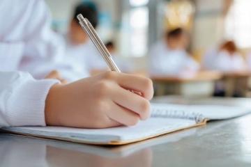 英語專業四級備考攻略及最新延考通知解讀
