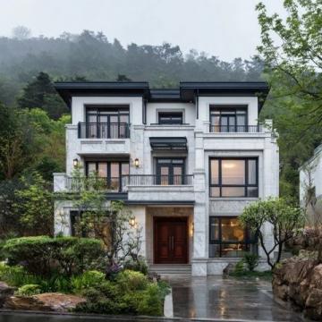港片刑偵3中思龍與父親被綁架后的房子以8萬港元出售