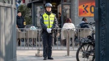 浙江海鹽:全副武裝特警送外賣,女子收到訂單驚呆了!