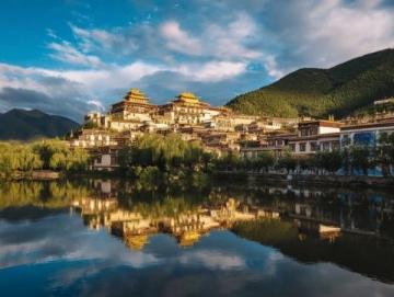 云南彌勒之旅:慢生活、美食探索與夢幻景區探秘