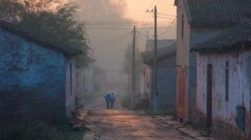七夕遇風雨，北京今日難見“鵲橋相會”景象