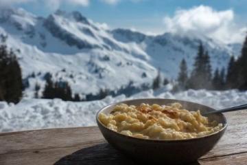 雪場飯美食之旅:跨越障礙尋味冬日溫暖