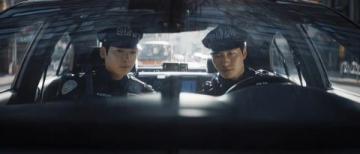 浙江海鹽:女子訂外賣迎來(lái)全副武裝特警送達(dá)