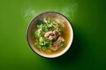 家常海帶豬蹄湯，滋補養生兩不誤