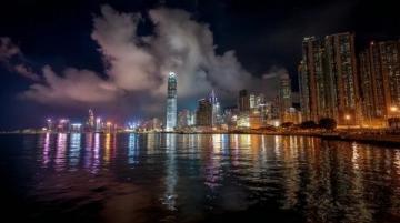 枕著維港的星光入眠