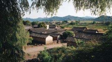 告別了中國東方第一村防川村，天色已晚，就在琿春市住宿一晚