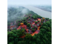 魅力武漢，華中瑰寶必去之地；充滿歷史與現(xiàn)代的交融和自然與人文輝映。