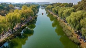 南明河水上公交或?qū)?fù)蘇?貫城河復(fù)涌工程背后的思考