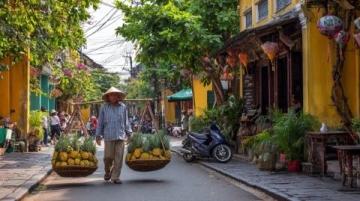 越南美食之旅:春卷、熱帶水果與西餐體驗