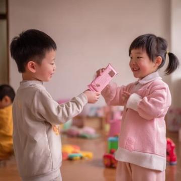 重慶巴南區教育局回復：劃片就讀制度讓孩子們健康成長嗎？