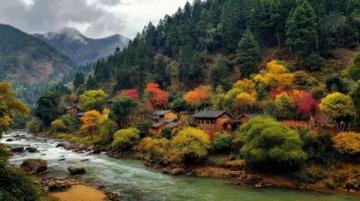 10月中國(guó)最美秋景推薦:稻城亞丁、喀納斯等地不容錯(cuò)過(guò)
