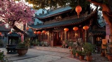 上海周末游橫店攻略：深度探訪廣州街與香港街景區體驗