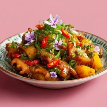 速凍兔頭的做法:一道美味的川菜麻辣兔頭