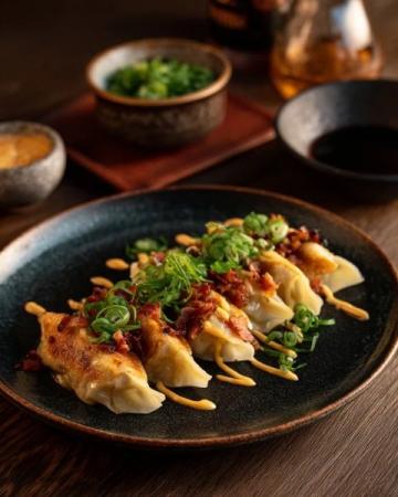 西北政法大學(xué)舌尖上的“西崔國(guó)際”：美味餛飩與炸雞飯推薦