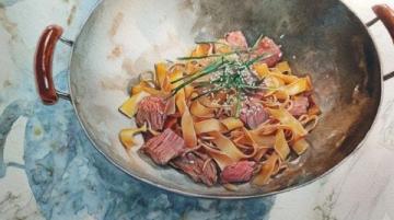 青椒肉絲，這道經典的中式家常菜，以其色澤鮮艷、口感豐富而受到眾多食客的喜愛