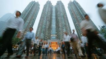 脫身于都市喧囂，步入鄧水雲門谷。