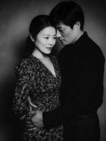 1985年，楊紫瓊與香港富商潘迪生相戀，兩人熱戀3年后，在楊紫瓊26歲那年