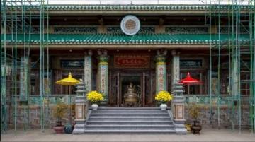 千年古剎天童禪寺：太白山麓的佛教圣地